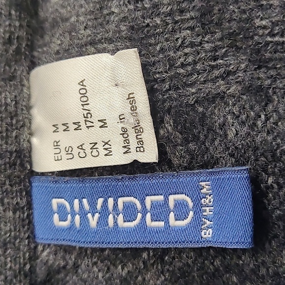 Divided H & M women's sweater grey wool blend Size: M - Picture 3 of 4